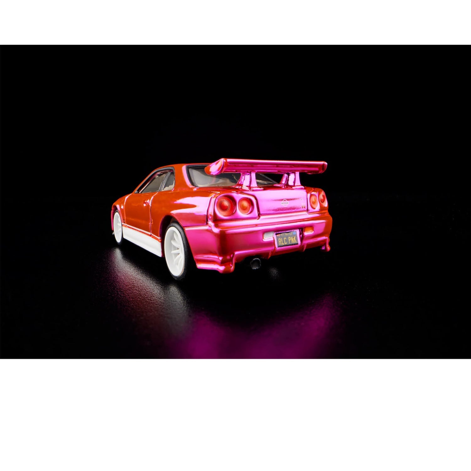Hot Wheels RLC Exclusive Pink Editions Nissan Skyline GT-R